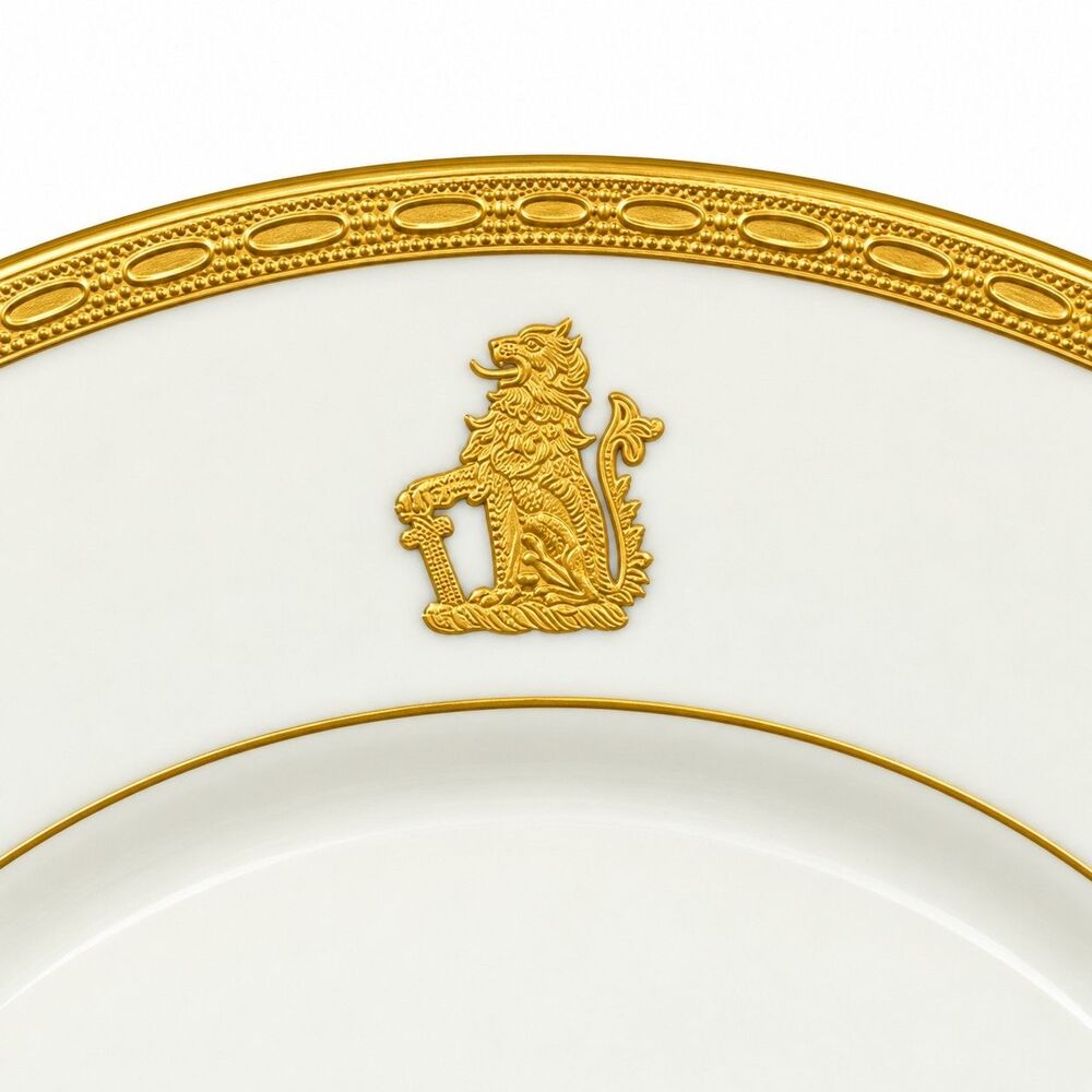 Minton K132 Acid Gold Lion Crest Bone China Dinner Plate England 10.25" - Picture 3 of 9